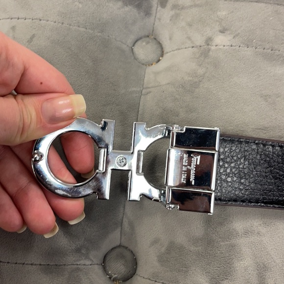 Authentic Ferragamo belt - Picture 2 of 5